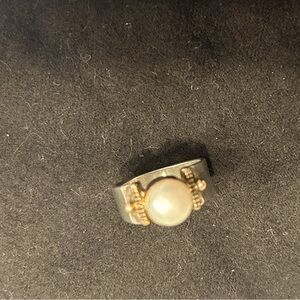 Sterling, 14k gold and pearl ring. Size 8